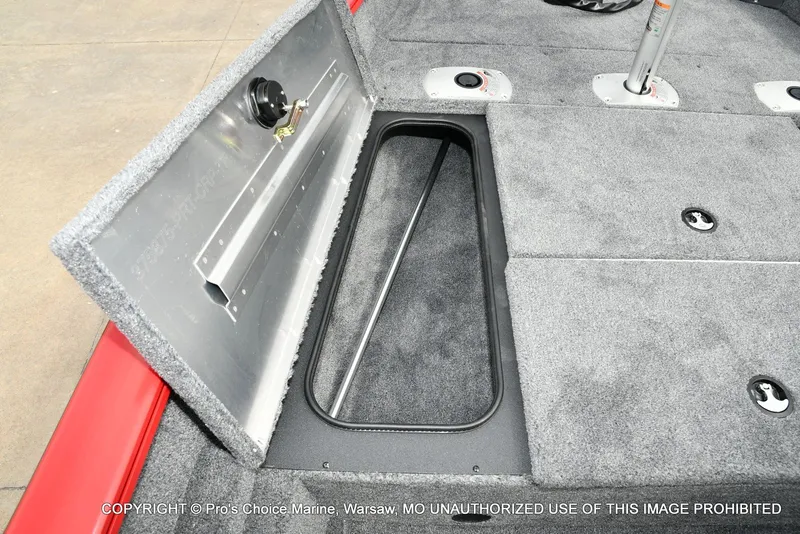 Slide: The Image of Tracker Pro Team 175 Crappie Edition w/75HP 2026 - 51