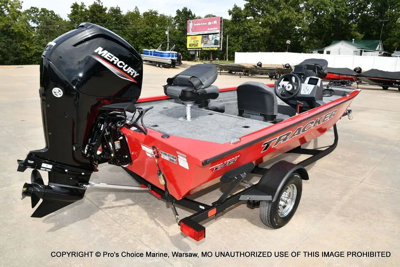 Slide: The Image of Tracker Pro Team 175 Crappie Edition w/75HP 2026 - 67