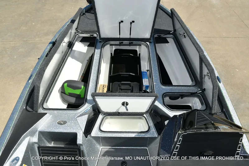 Slide: The Image of Ranger Z520 2026 - 8