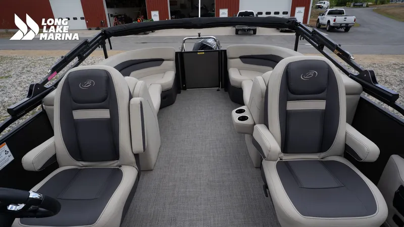 Slide: The Image of Barletta Cabrio 22QC 2022 - 12