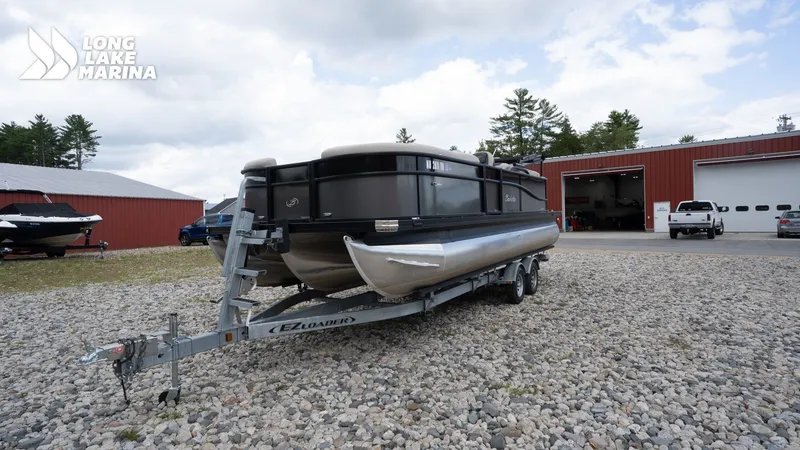 Slide: The Image of Barletta Cabrio 22QC 2022 - 8