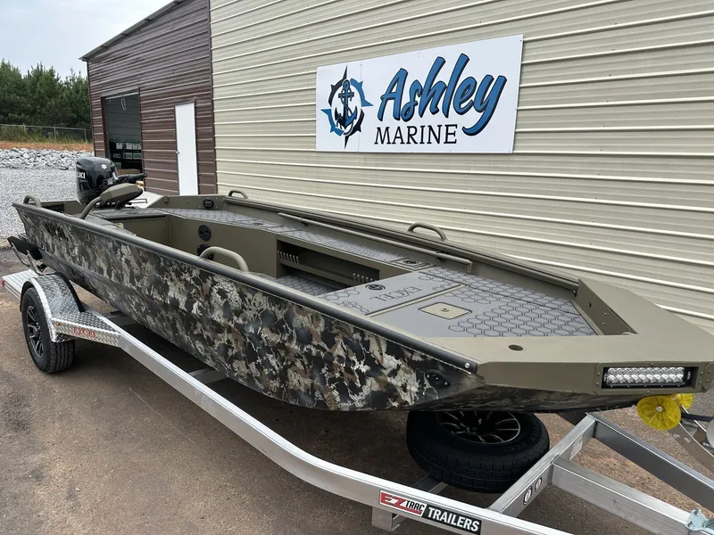 Slide: The Image of Excel Viper F4 1751 LEGACY 2026 - 4