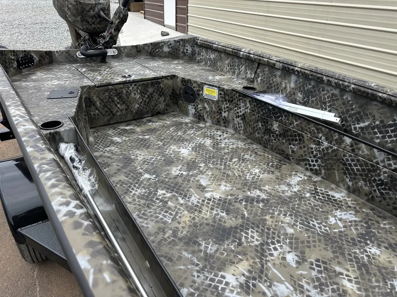 Slide: The Image of Excel 1754 Eclipse 2026 - 6