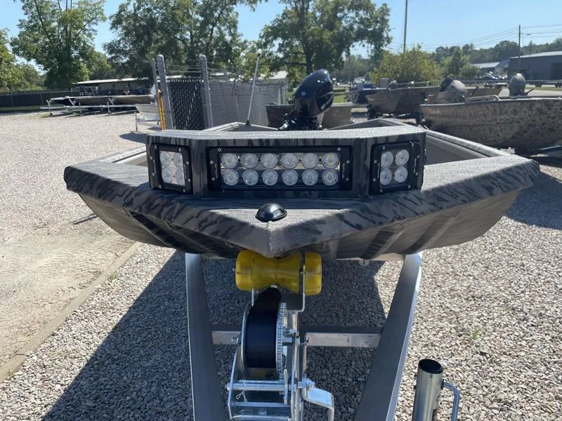 Slide: The Image of Reaper Boats 756 756 STEP TRANSOM 2025 - 2