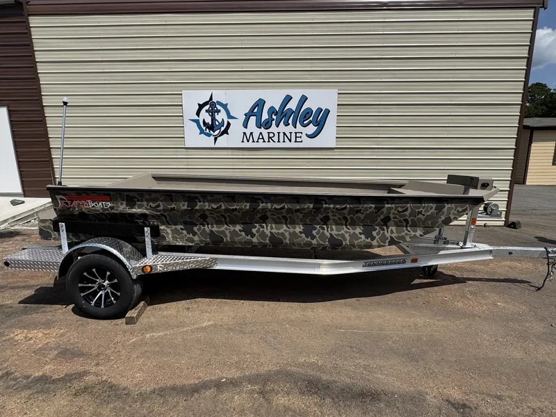 Slide: The Image of Reaper Boats 756 STEP TRANSOM 2026 - 1