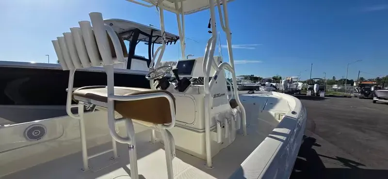 Slide: The Image of Skeeter SX210 2021 - 6