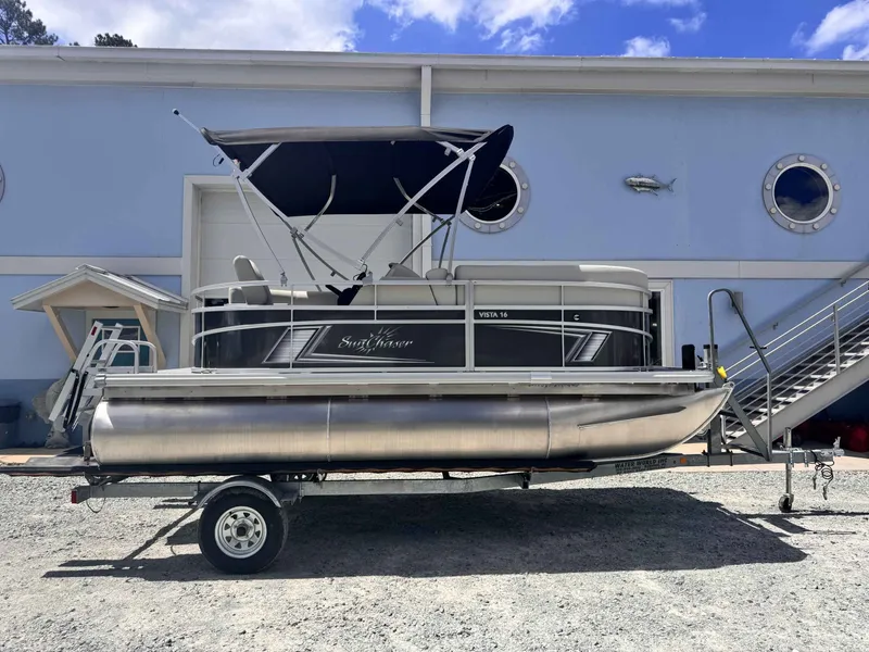 The Image of SunChaser Vista 16 LR 2026 - 1