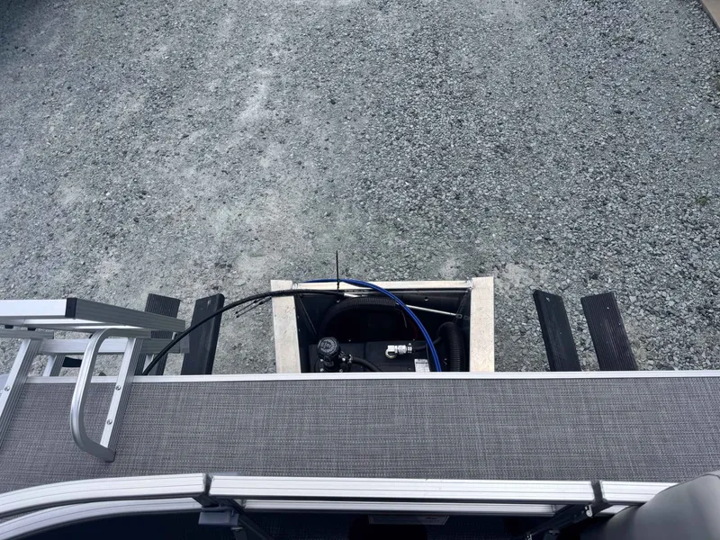 Slide: The Image of SunChaser Vista 16 LR 2026 - 10