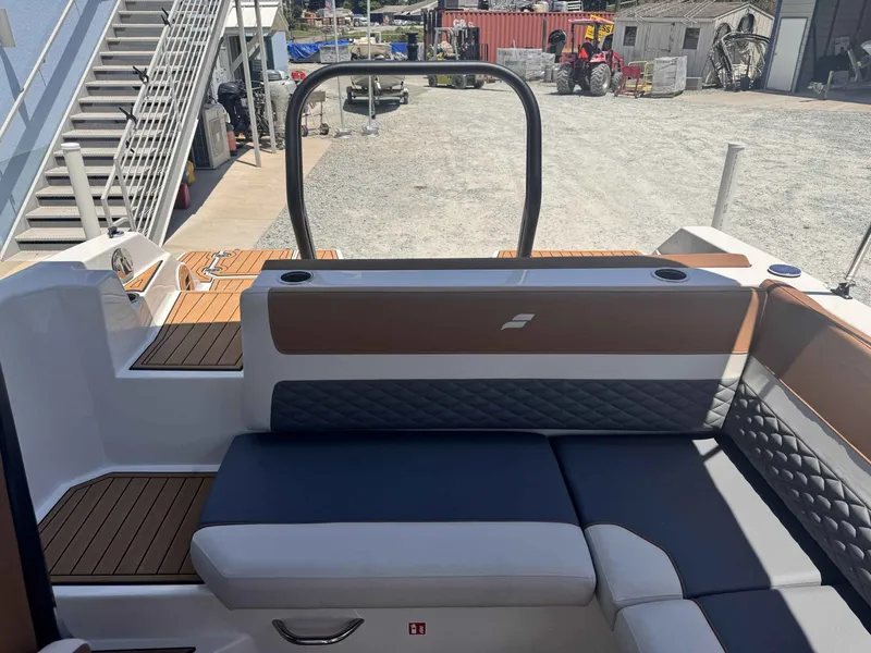 Slide: The Image of Starcraft SVX 231 OB 2025 - 11