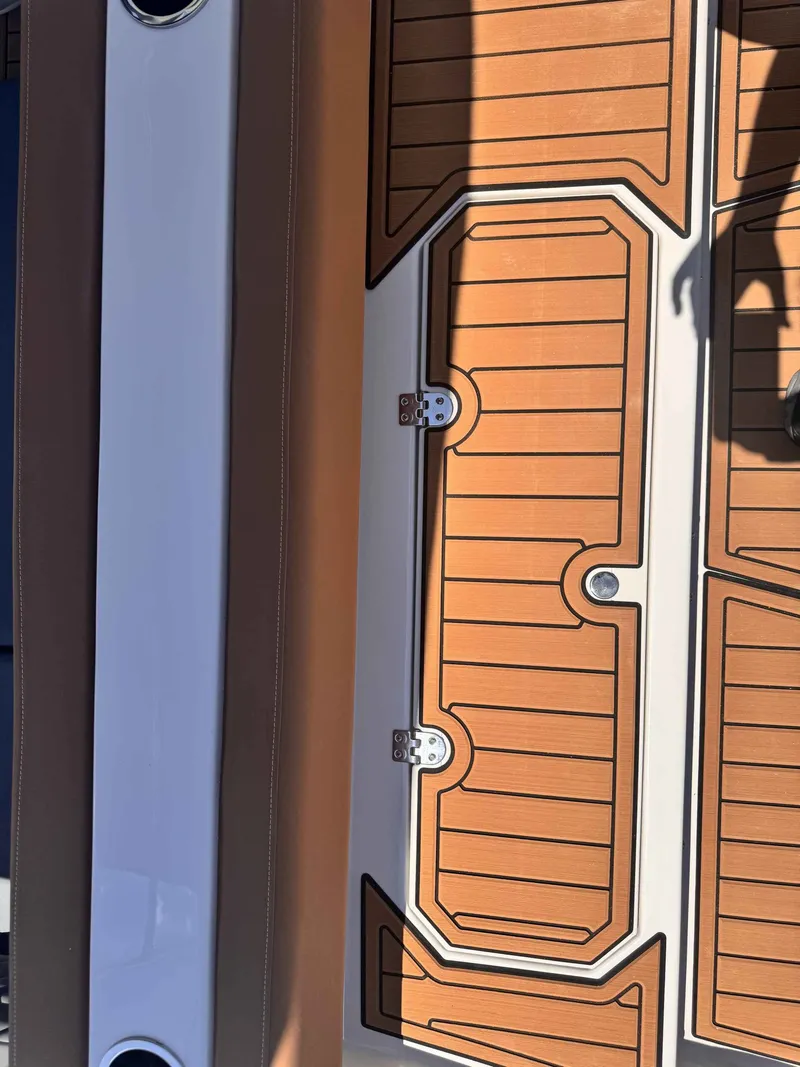 Slide: The Image of Starcraft SVX 231 OB 2025 - 16