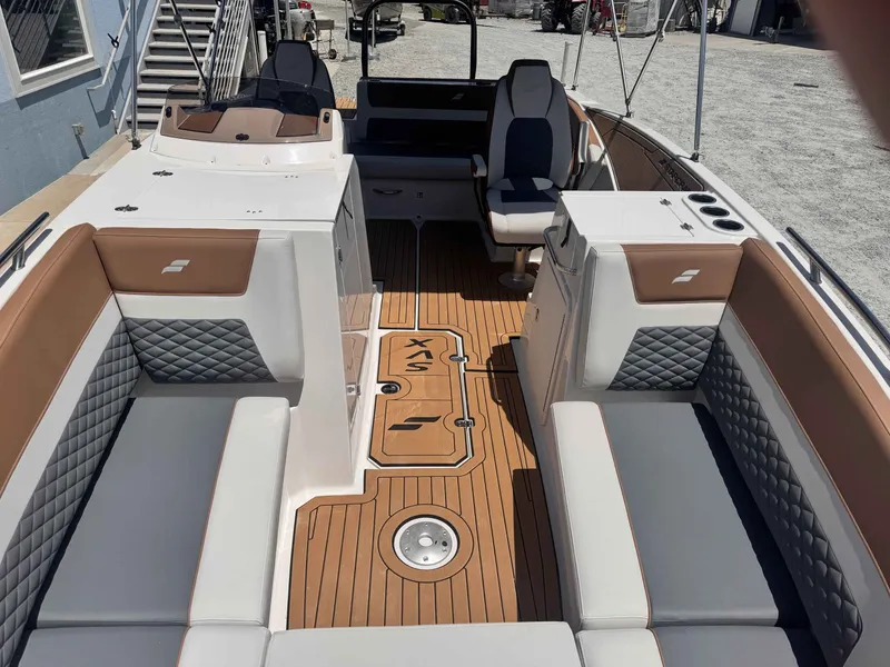 Slide: The Image of Starcraft SVX 231 OB 2025 - 2