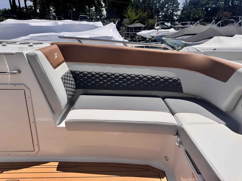 Slide: The Image of Starcraft SVX 231 OB 2025 - 4