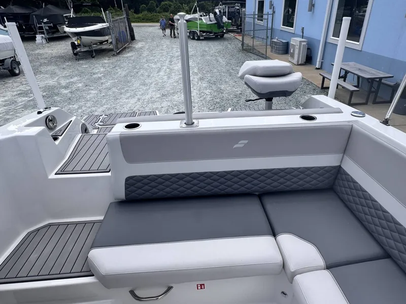 Slide: The Image of Starcraft 231 SVX OB 2026 - 13