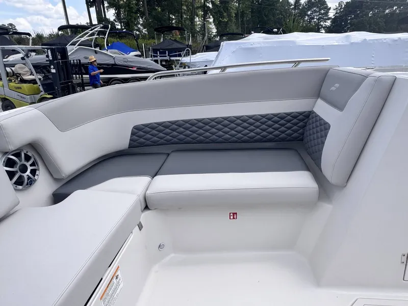 Slide: The Image of Starcraft 231 SVX OB 2026 - 6