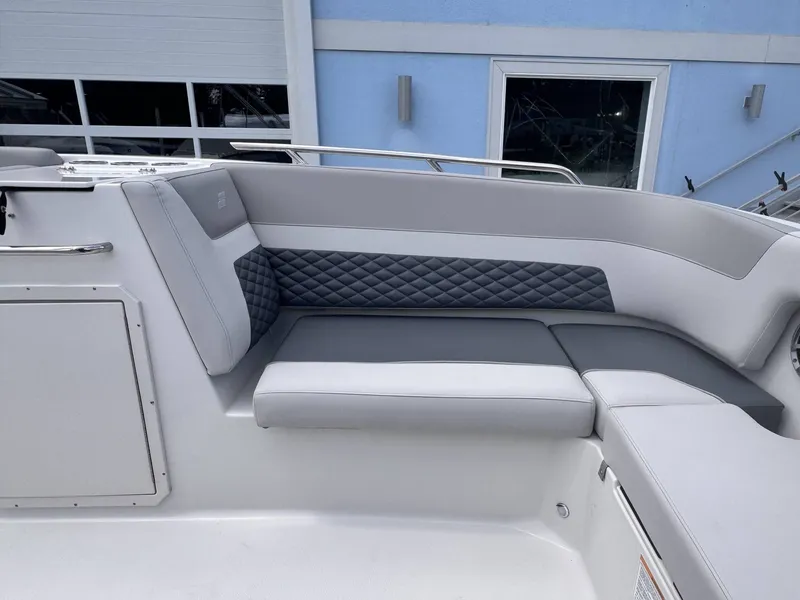 Slide: The Image of Starcraft 231 SVX OB 2026 - 7