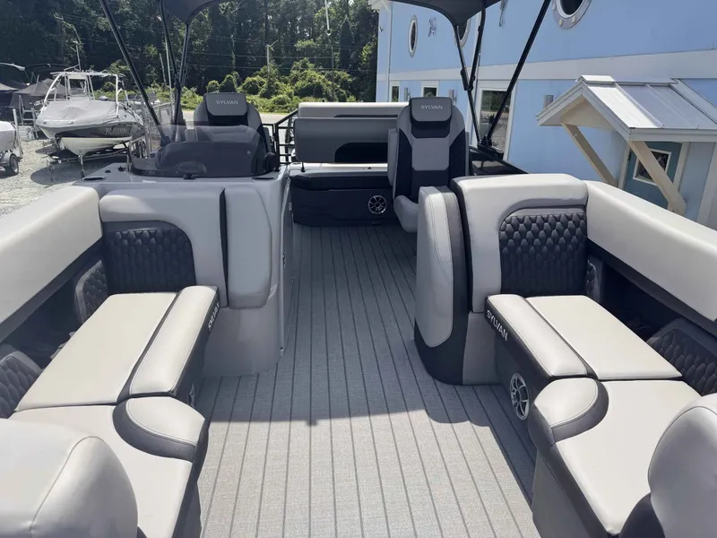 Slide: The Image of Sylvan L3 DLZ 2025 - 4