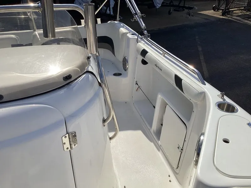 Slide: The Image of Hurricane SS 211 OB 2014 - 21