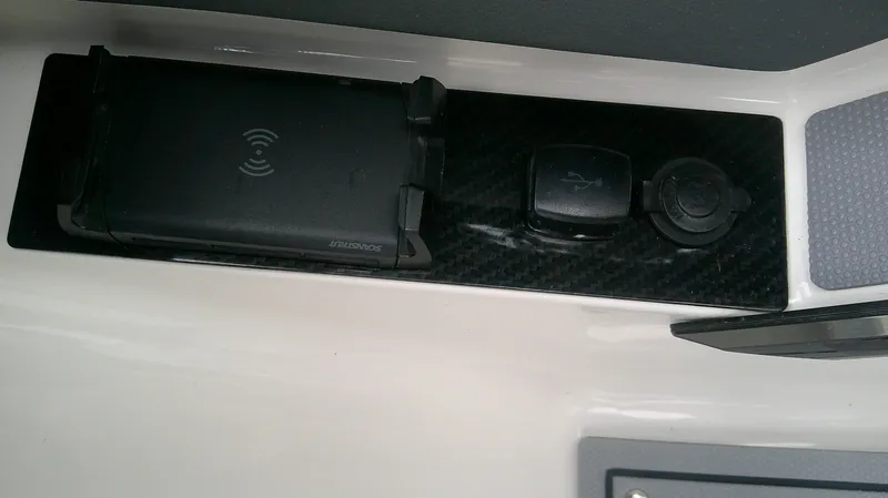 Slide: The Image of Chaparral 267 SSX 2024 - 14