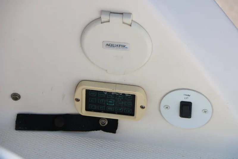 Slide: The Image of Chaparral 223 Sunesta 223 2003 - 32