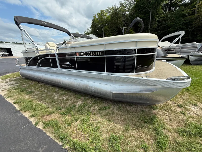 Slide: The Image of Bennington 24 SSRX 2016 - 1