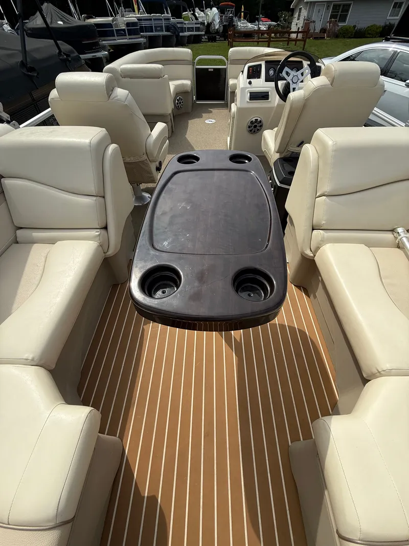 Slide: The Image of Bennington 24 SSRX 2016 - 8