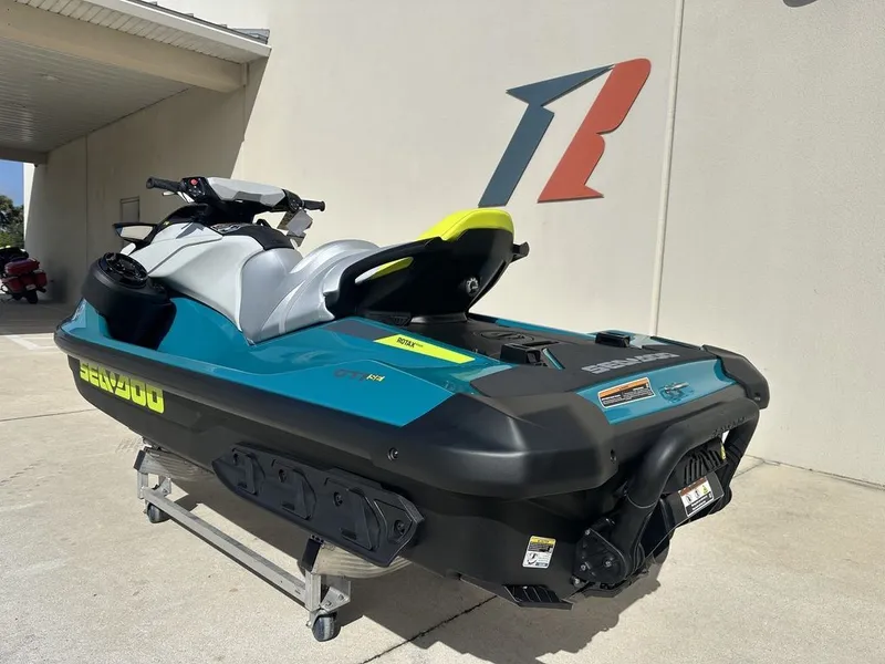 Slide: The Image of Sea-Doo GTI SE 170 2025 - 7