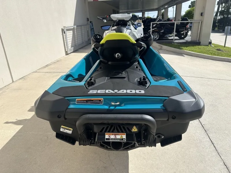 Slide: The Image of Sea-Doo GTI SE 170 2025 - 9