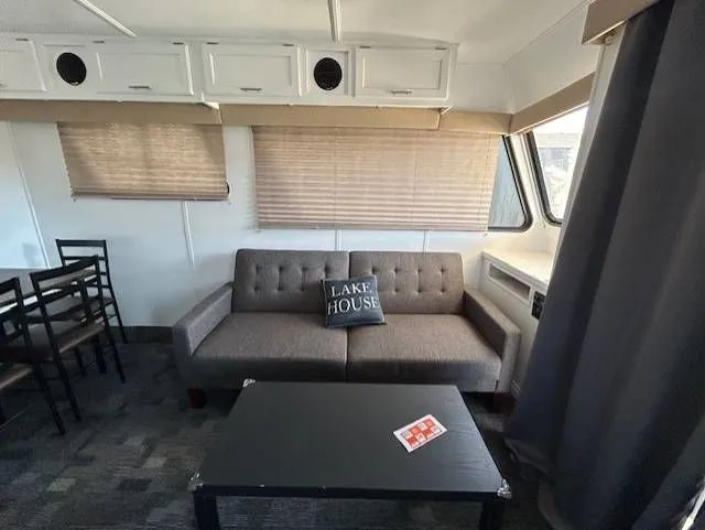 Slide: The Image of Tracker Myacht 2000 - 13