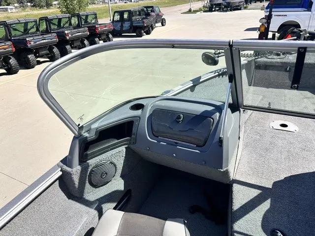 Slide: The Image of Lund 1850 Impact XS Sport 2017 - 16