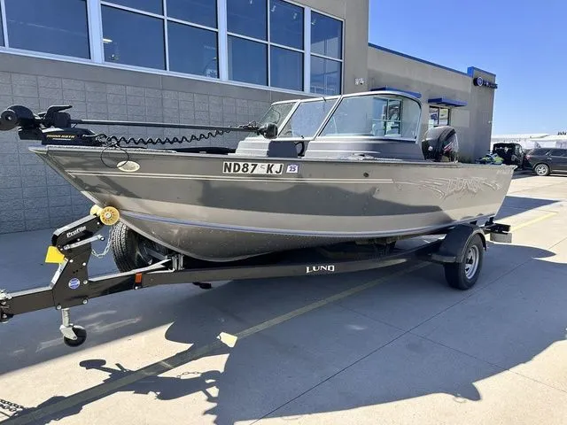 Slide: The Image of Lund 1850 Impact XS Sport 2017 - 3