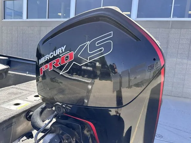 Slide: The Image of Lund 1850 Impact XS Sport 2017 - 6