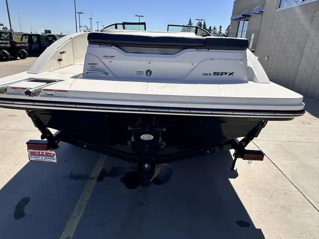 Slide: The Image of Sea Ray 21 SPX 2016 - 7