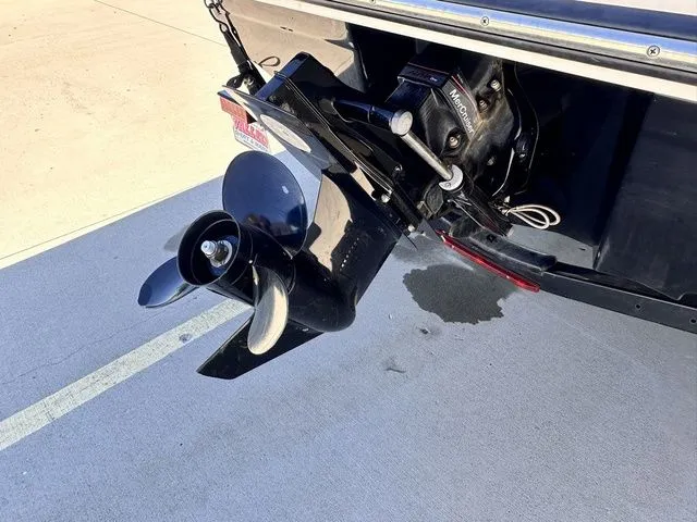 Slide: The Image of Sea Ray 21 SPX 2016 - 8