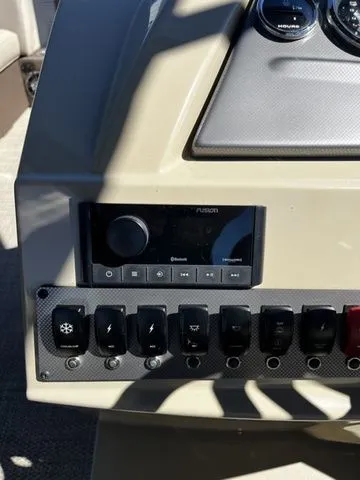 Slide: The Image of Crest Classic LX 200 SLC 2024 - 13