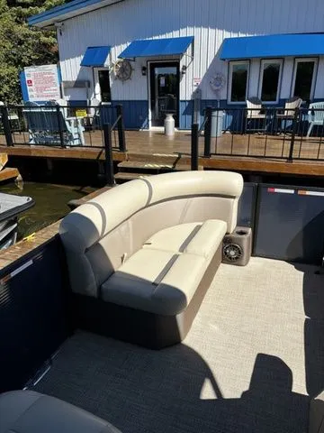 Slide: The Image of Crest Classic LX 200 SLC 2024 - 15