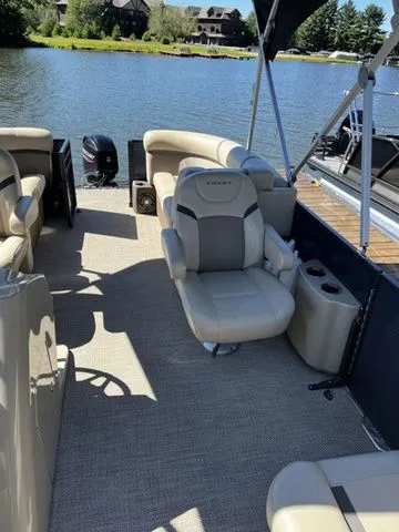 Slide: The Image of Crest Classic LX 200 SLC 2024 - 17