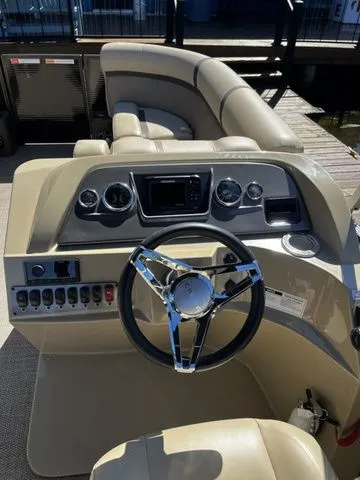 Slide: The Image of Crest Classic LX 200 SLC 2024 - 11