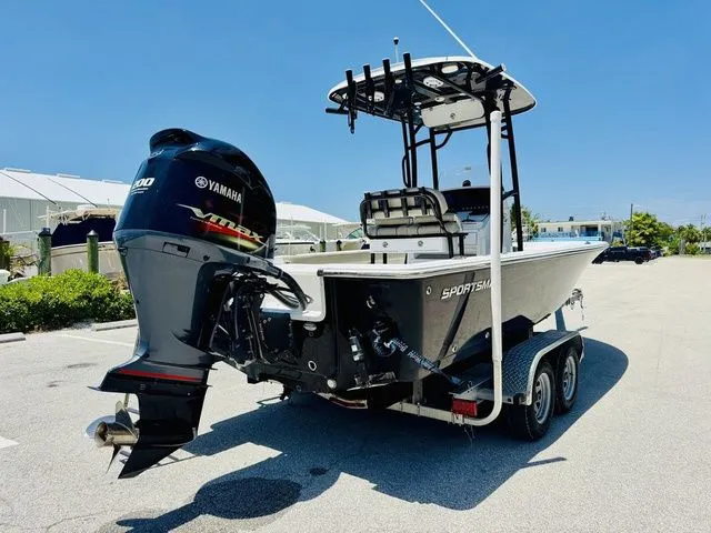 Slide: The Image of Sportsman Masters 227 Bay Boat 2021 - 21