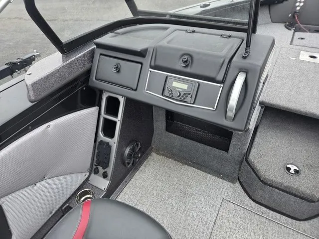 Slide: The Image of Ranger VX1788 WT 2023 - 10