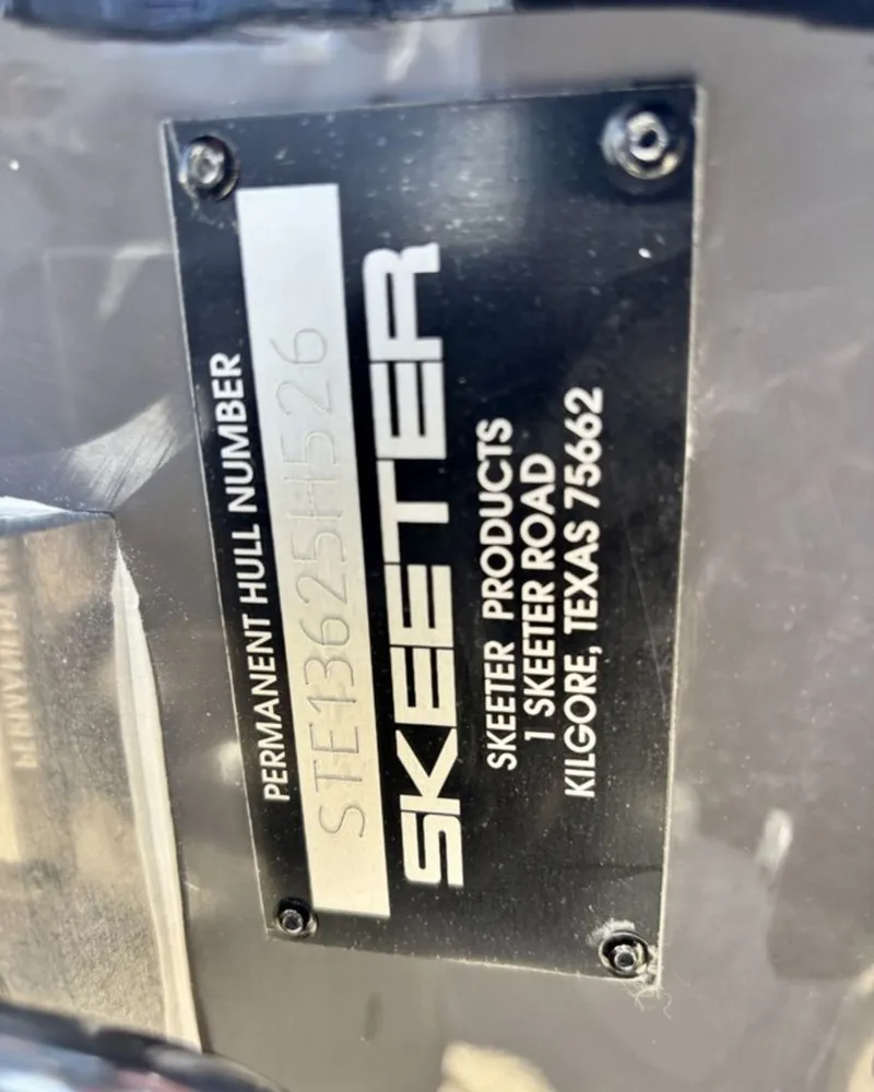 Slide: The Image of Skeeter ZXE20 2026 - 11