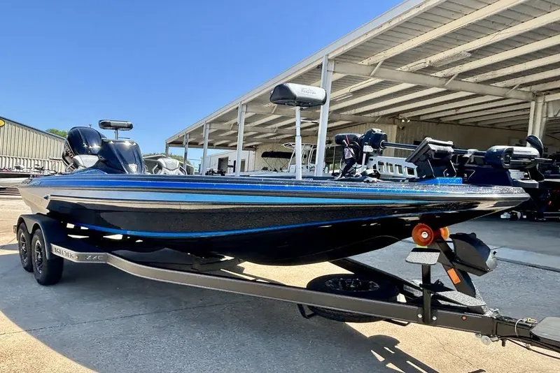 Slide: The Image of Skeeter ZXE21 2026 - 2