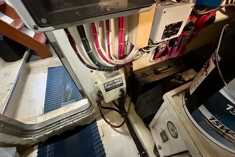 Slide: The Image of Engine room of 2000 Pacific Mariner 65 Motoryacht with wiring and equipment. - 94