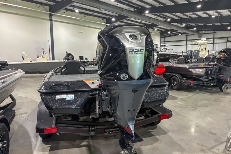 Skeeter ZXR19 2026 - Marine Source