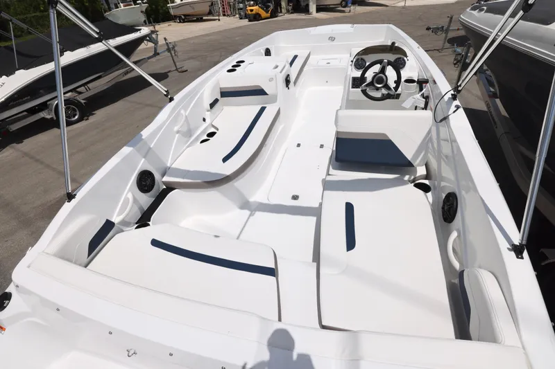 Slide: The Image of Capacity label on 2026 Hurricane SunDeck Sport 205 OB, max 10 persons or 1308 lbs. - 13