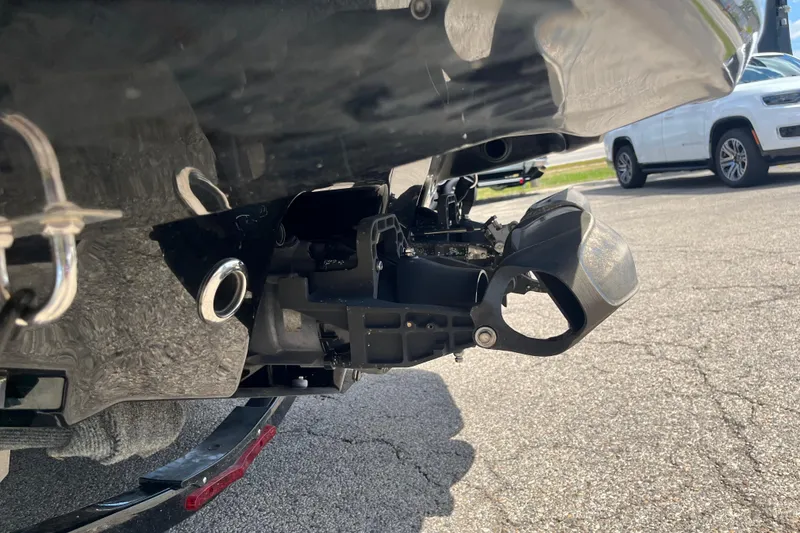 Slide: The Image of 2015 Chaparral Vortex 223 VRX jet drive system close-up on pavement. - 12