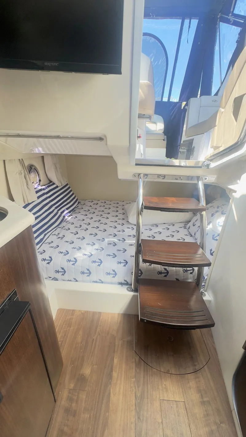 Slide: The Image of Regal 28 Express 2019 - 10