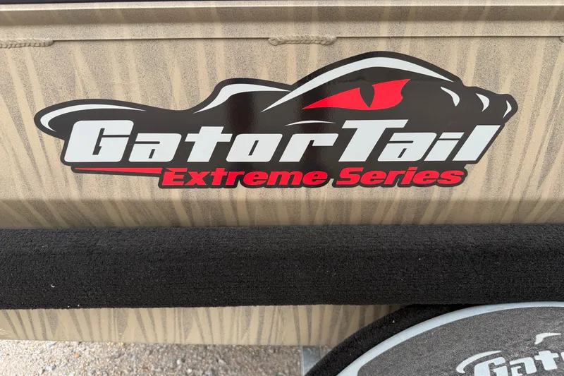 Slide: The Image of Sticker of Gator Tail 1754 Extreme Series, 2026 model, on a textured surface. - 10