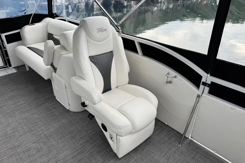 Slide: The Image of Luxurious interior of 2017 JC SportToon 24TT pontoon boat with plush seating. - 6