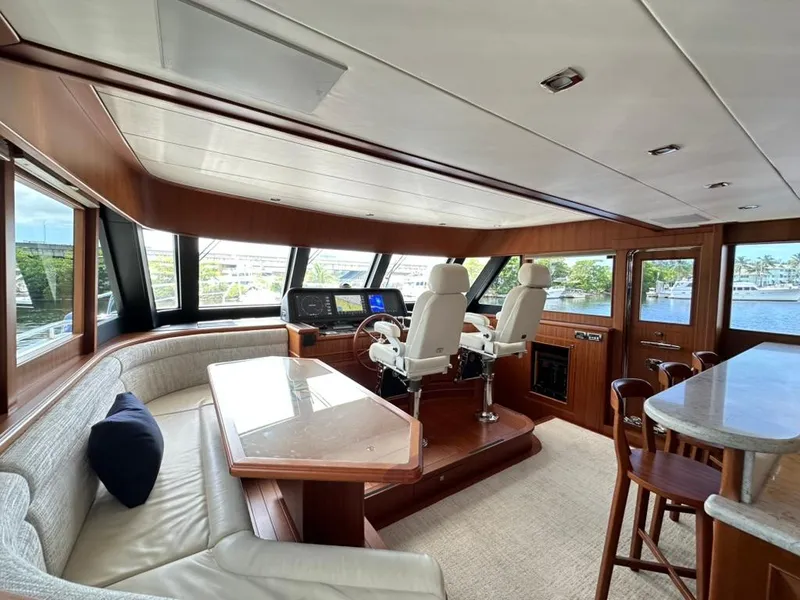 Slide: The Image of Hampton 658l Endurance 2020 - 91