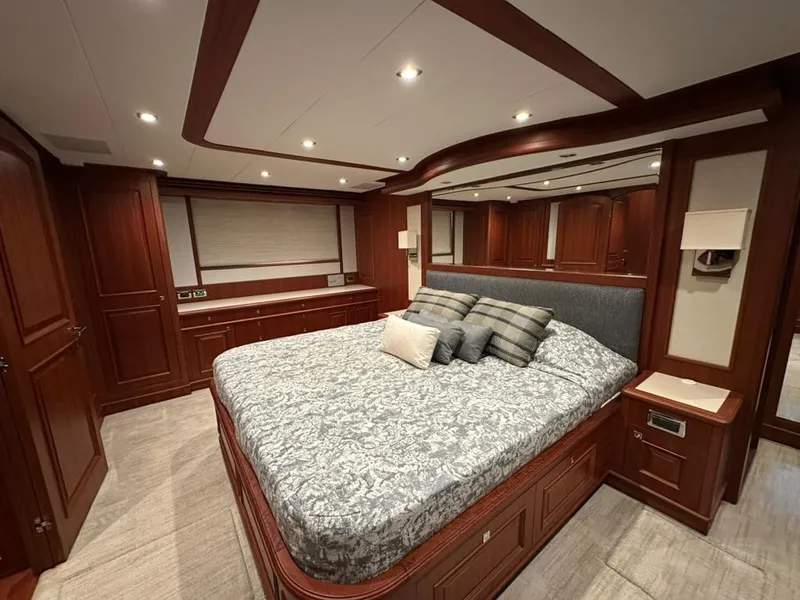 Slide: The Image of Hampton 658l Endurance 2020 - 96
